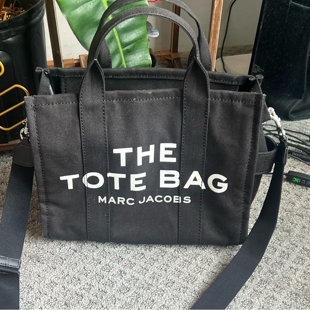 Marc Jacobs Black 'The Tote Bag' Canvas Tote